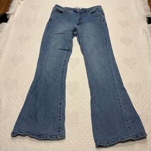 RSQ Low Rise Flare Denim Jeans (31)